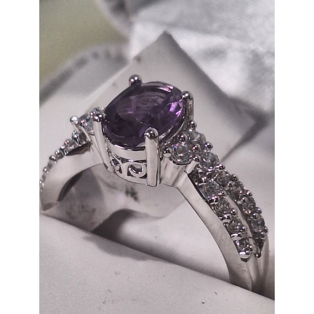 925 Sterling Silver Amethyst Ring Oval Purple Stone CZ Accents Sz 6.5 NIB